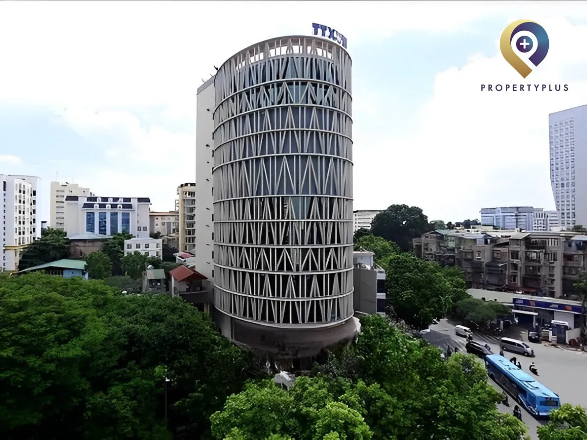 Exterior view of Trung Tam Truyen Hinh Thong Tan building in Hoan Kiem, Hanoi.